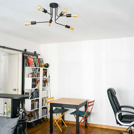 Apartamento Charming Nest In *