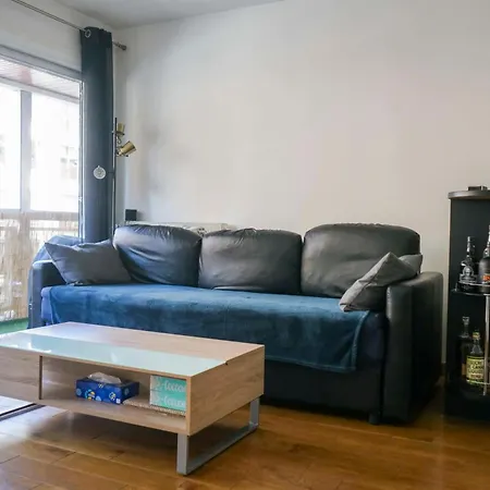 Apartamento Charming Nest In *